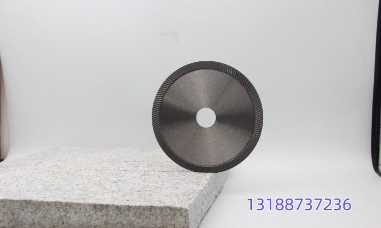 Lưỡi cưa kim cương - sản phẩm thực tế